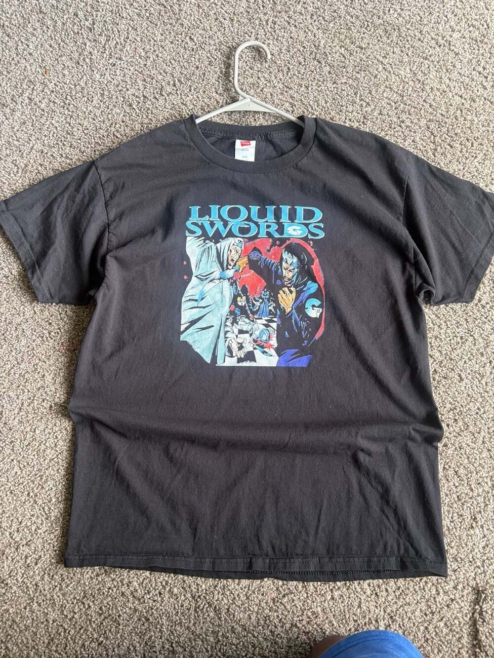 Hanes Liquid Swords Graphic T-Shirt Size L Black